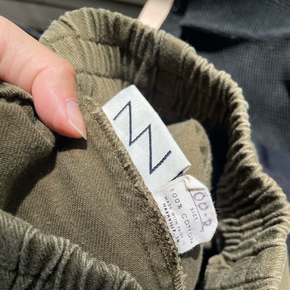 Elizabeth Suzann Clyde work pants (sz 00-R) - Picture 3 of 3